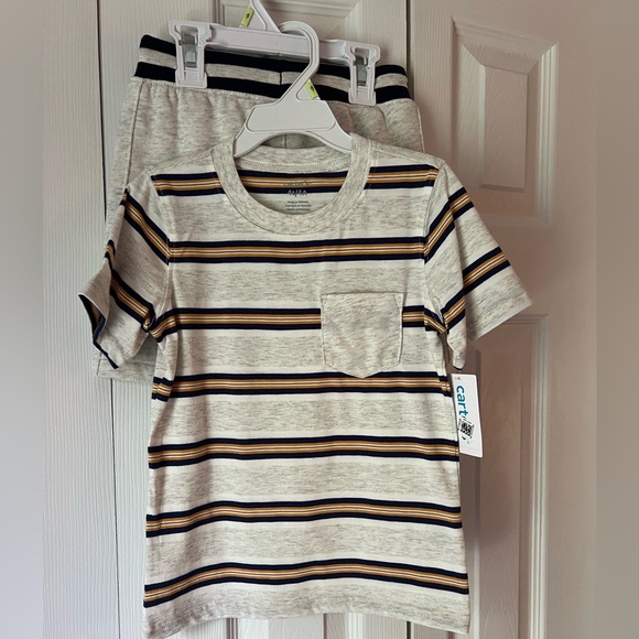 Carter’s set - Picture 2 of 6